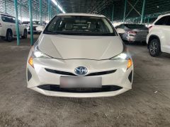 Фото авто Toyota Prius