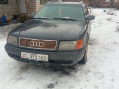 Photo of the vehicle Audi 100