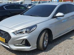 Photo of the vehicle Hyundai Sonata