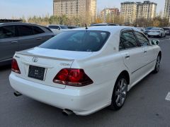 Сүрөт унаа Toyota Crown