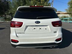 Сүрөт унаа Kia Sorento