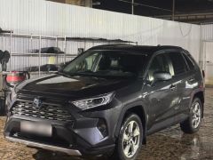 Сүрөт унаа Toyota RAV4