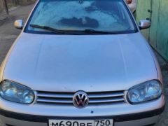 Photo of the vehicle Volkswagen Golf