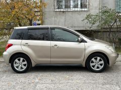 Photo of the vehicle Toyota Ist