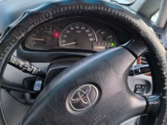 Сүрөт унаа Toyota Ipsum