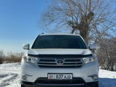 Сүрөт унаа Toyota Highlander