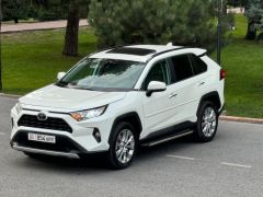 Фото авто Toyota RAV4