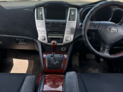 Фото авто Toyota Harrier