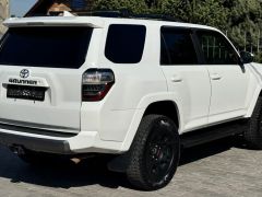 Photo of the vehicle Toyota 4Runner