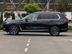 Photo of the vehicle BMW X7