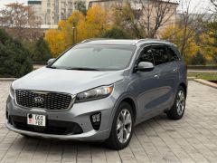 Photo of the vehicle Kia Sorento