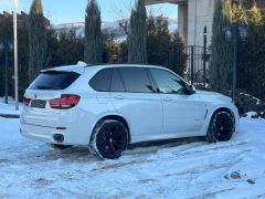 Photo of the vehicle BMW X5