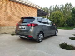 Сүрөт унаа Kia Carens