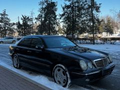 Фото авто Mercedes-Benz E-Класс