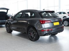 Сүрөт унаа Audi Q5