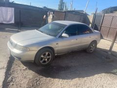 Сүрөт унаа Audi A4