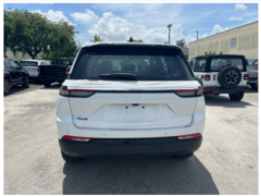 Photo of the vehicle Jeep Grand Cherokee