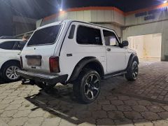 Сүрөт унаа ВАЗ (Lada) 2121 (4x4)