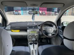 Сүрөт унаа Mazda Demio