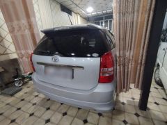 Сүрөт унаа Toyota Wish