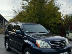 Photo of the vehicle Lexus GX