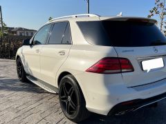 Сүрөт унаа Mercedes-Benz GLE