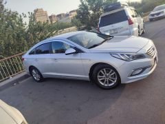 Photo of the vehicle Hyundai Sonata