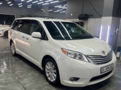 Сүрөт унаа Toyota Sienna