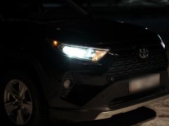 Сүрөт унаа Toyota RAV4