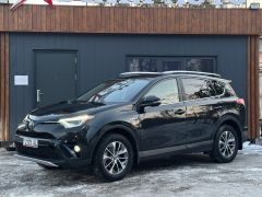 Photo of the vehicle Toyota RAV4