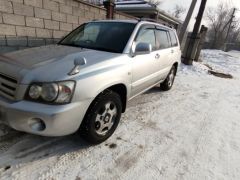 Сүрөт унаа Toyota Kluger