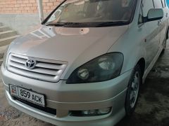 Photo of the vehicle Toyota Ipsum