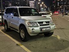 Фото авто Mitsubishi Montero