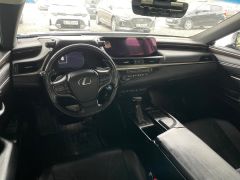 Сүрөт унаа Lexus ES