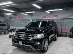 Сүрөт унаа Toyota Land Cruiser