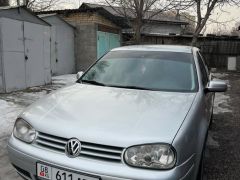 Photo of the vehicle Volkswagen Golf