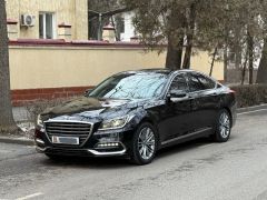 Photo of the vehicle Genesis G80