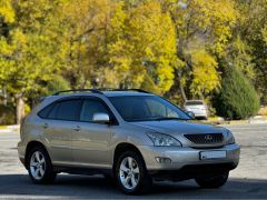 Photo of the vehicle Lexus RX