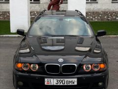 Photo of the vehicle BMW 5 Series