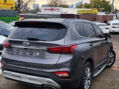 Photo of the vehicle Hyundai Santa Fe