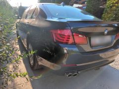 Photo of the vehicle BMW 5 Series