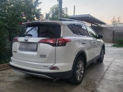 Сүрөт унаа Toyota RAV4