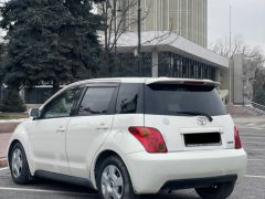 Фото авто Toyota Ist