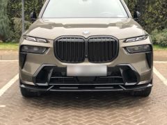 Photo of the vehicle BMW X7