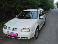 Фото авто Volkswagen Golf