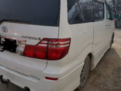 Photo of the vehicle Toyota Alphard