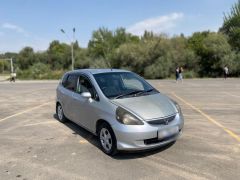 Фото авто Honda Fit