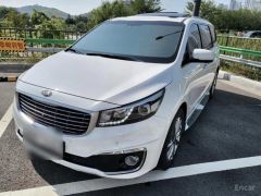 Фото авто Kia Carnival