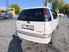 Сүрөт унаа Toyota Raum