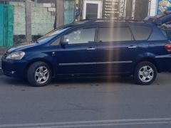 Фото авто Toyota Avensis Verso